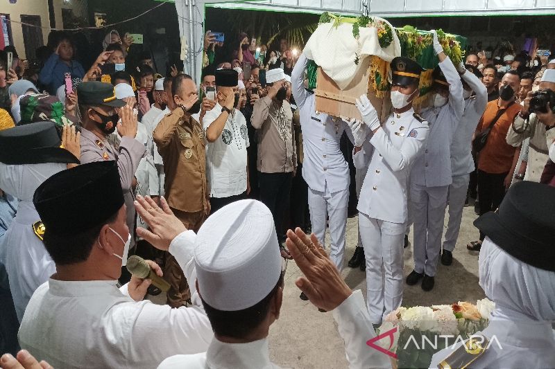 Bupati Kotim: Pak Taufiq Mukri Berjasa Besar Membangun Daerah