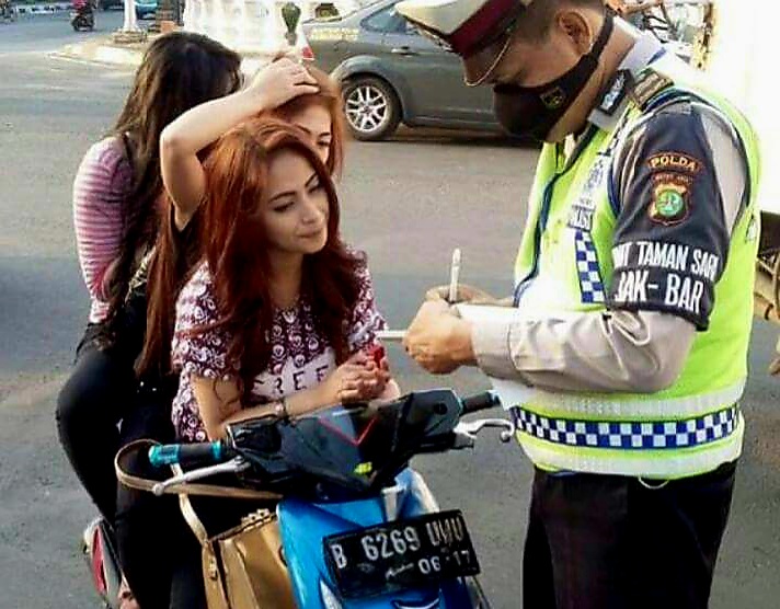 Mulai Senin, Denda Tilang Tembus Rp 3 juta untuk 8 Pelanggaran Ini