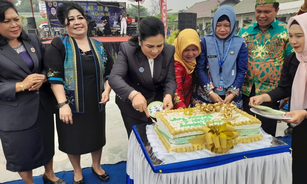 Berusia 29 Tahun, Perayaan HUT ke SMAN 4 Palangka Raya Meriah