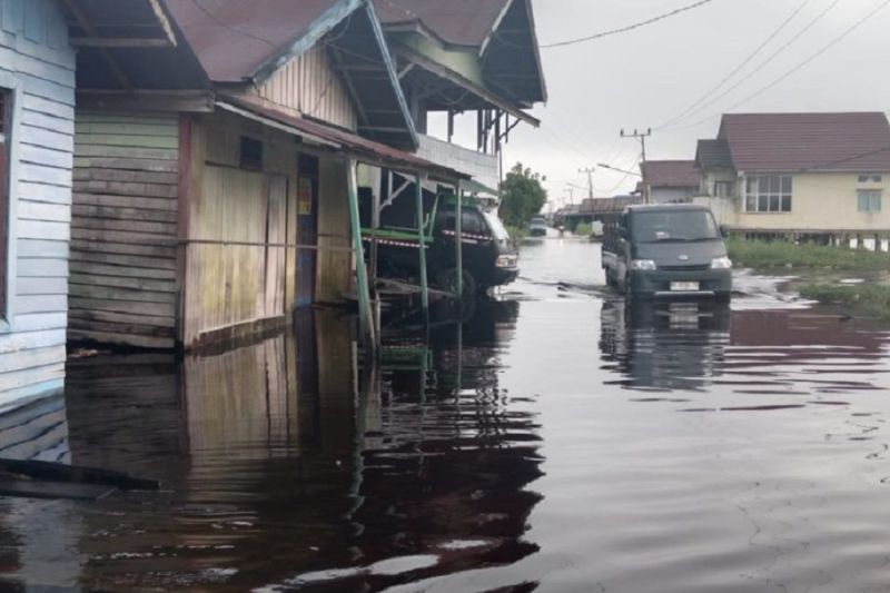 BPBD Palangka Raya Minta Warga Bantaran Sungai Kahayan Waspada Banjir