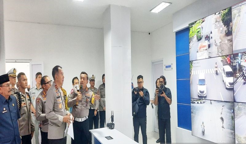 RTMC Polda Kalsel Awasi 52 Titik Kamera ETLE