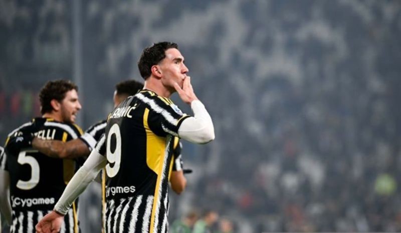 Juventus Puncaki Klasemen Sementara Usai Gasak Lecce 3-0