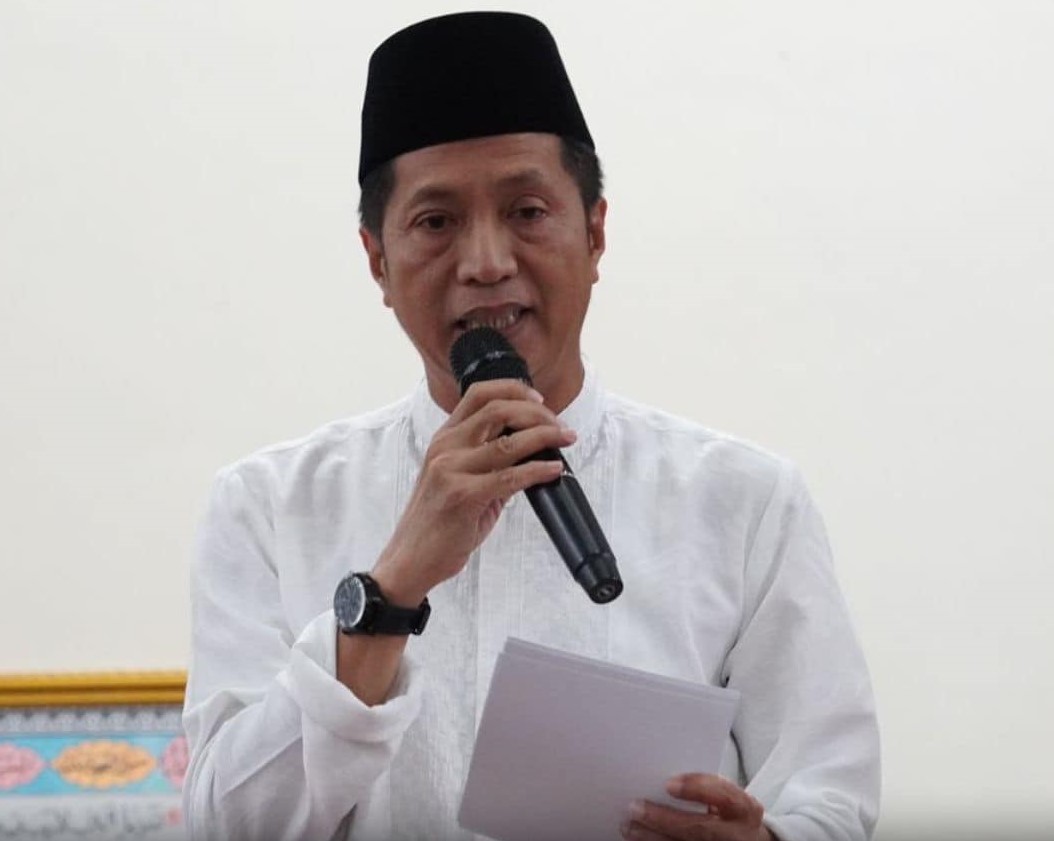 Pj Bupati Ajak Umat Islam di Kelurahan Jambu untuk Jalankan Ibadah Ramadhan dengan Penuh Pyukur