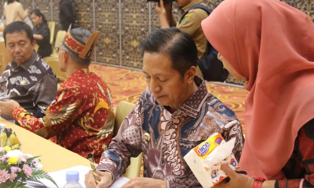 Pj Bupati Muhlis hadiri Rapat Umum Pemegang Saham Tahunan PT Bank Kalteng