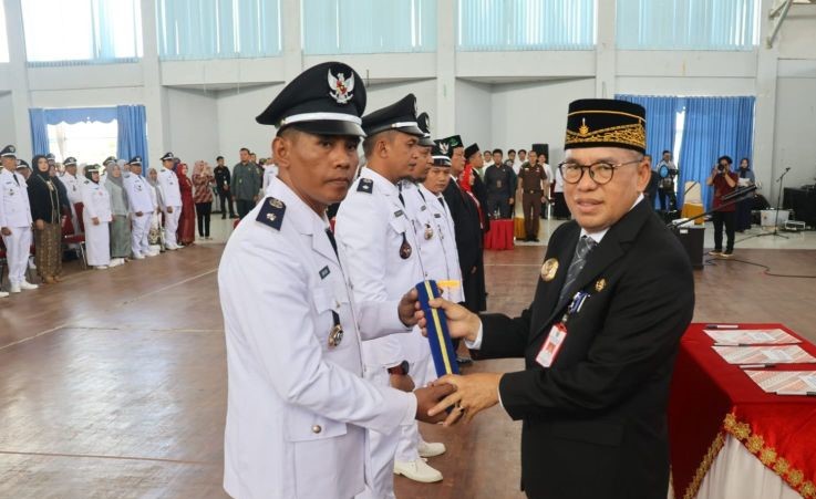 30 Kades di Penajam Dilantik Kembali Seiring Disahkan Regulasi Desa