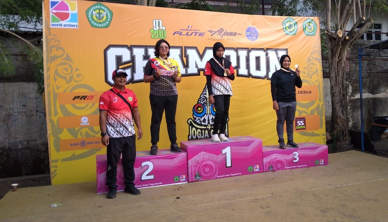 Atlet Panahan Kalteng, Linda Lestari, Raih Juara di Jogya Open Archery