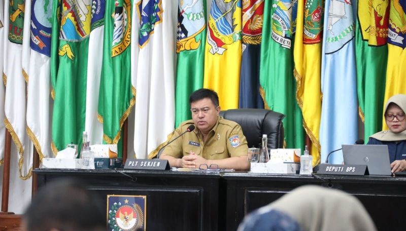 Kemendagri Minta Pemda Perhatikan Kenaikan Harga Cabai Hingga Beras