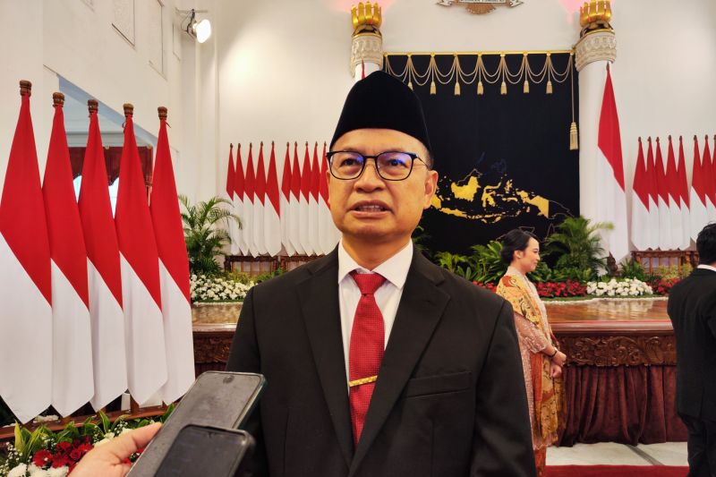Presiden Jokowi Lantik Taruna Ikrar sebagai Kepala BPOM