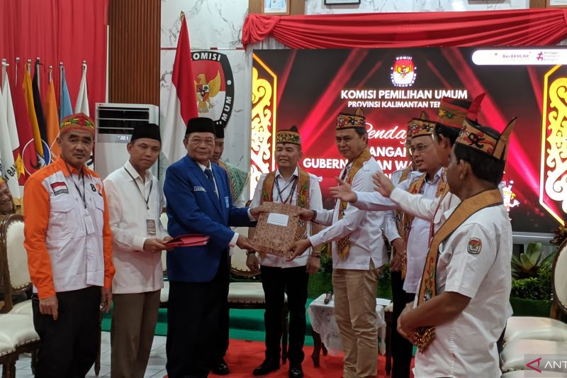 KPU Kalteng Terima Pasangan Agustiar-Edy sebagai Pendaftar Kedua