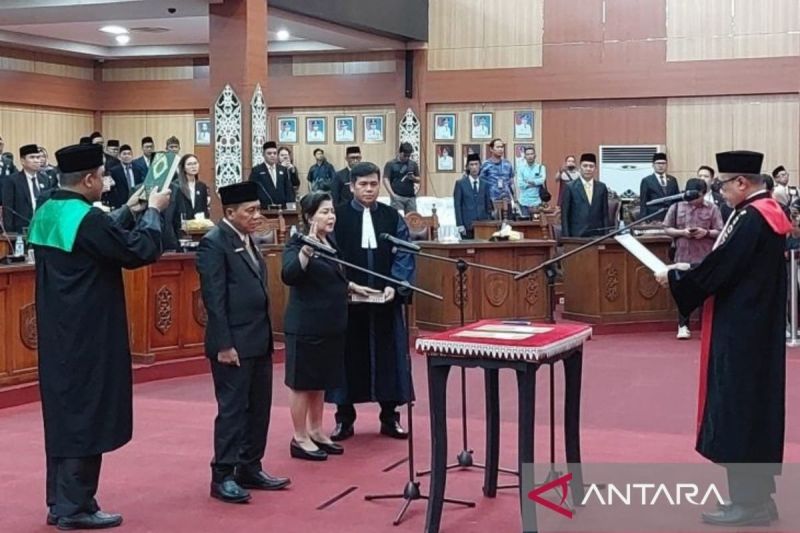 Subandi Resmi Jabat Ketua DPRD Kota Palangka Raya