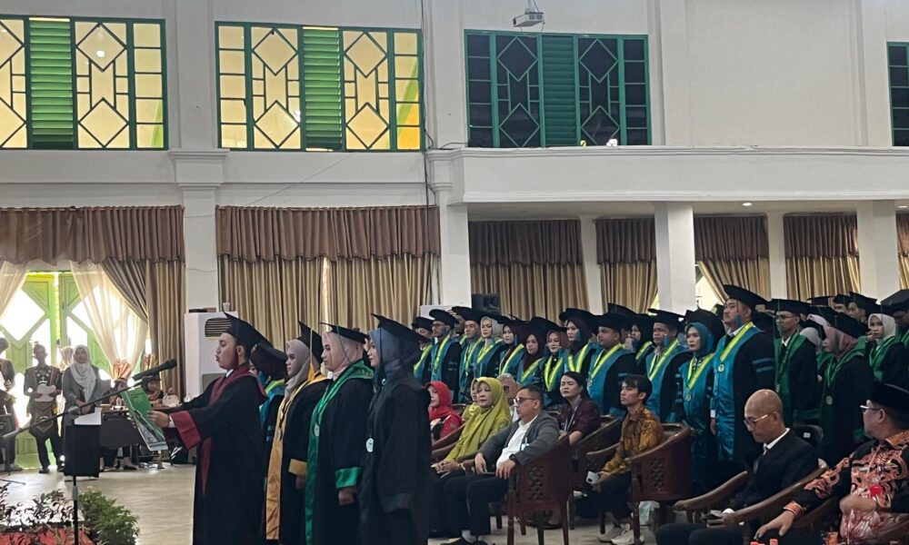 Wakil Wali Kota Palangka Raya Hadiri Wisuda IAIN Palangka Raya