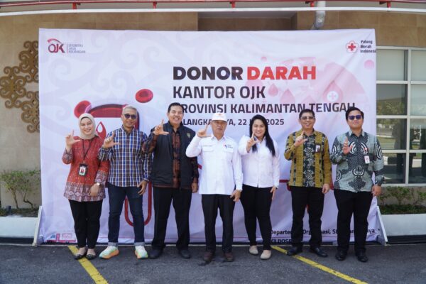 Aksi Donor Darah OJK untuk Masyarakat Kalteng
