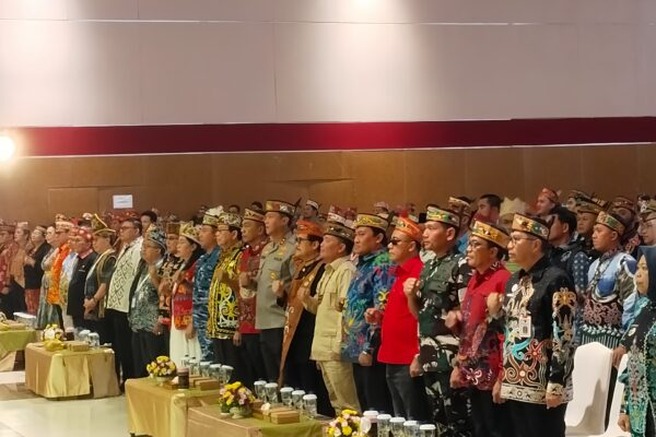 Agustiar Ajak Bersatu Jaga Hak Masyarakat Adat Dayak